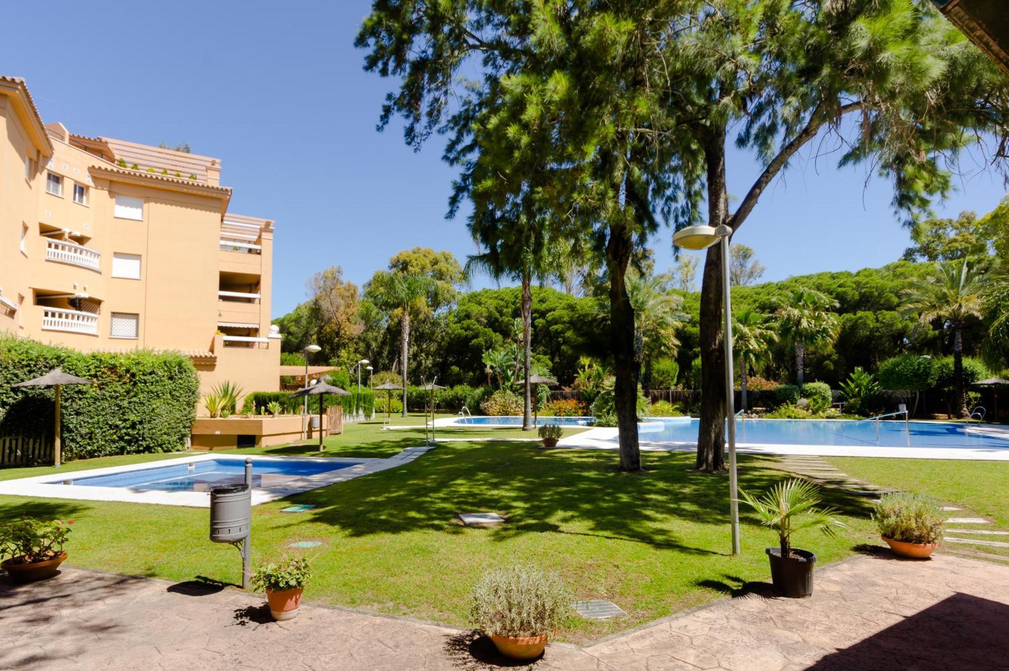 Masapartamentos El Puerto إل بويرتو دي سانتا ماريا المظهر الخارجي الصورة